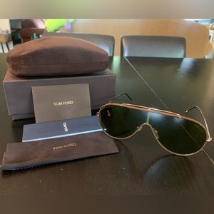 Tom Ford  “Mack” sun glasses